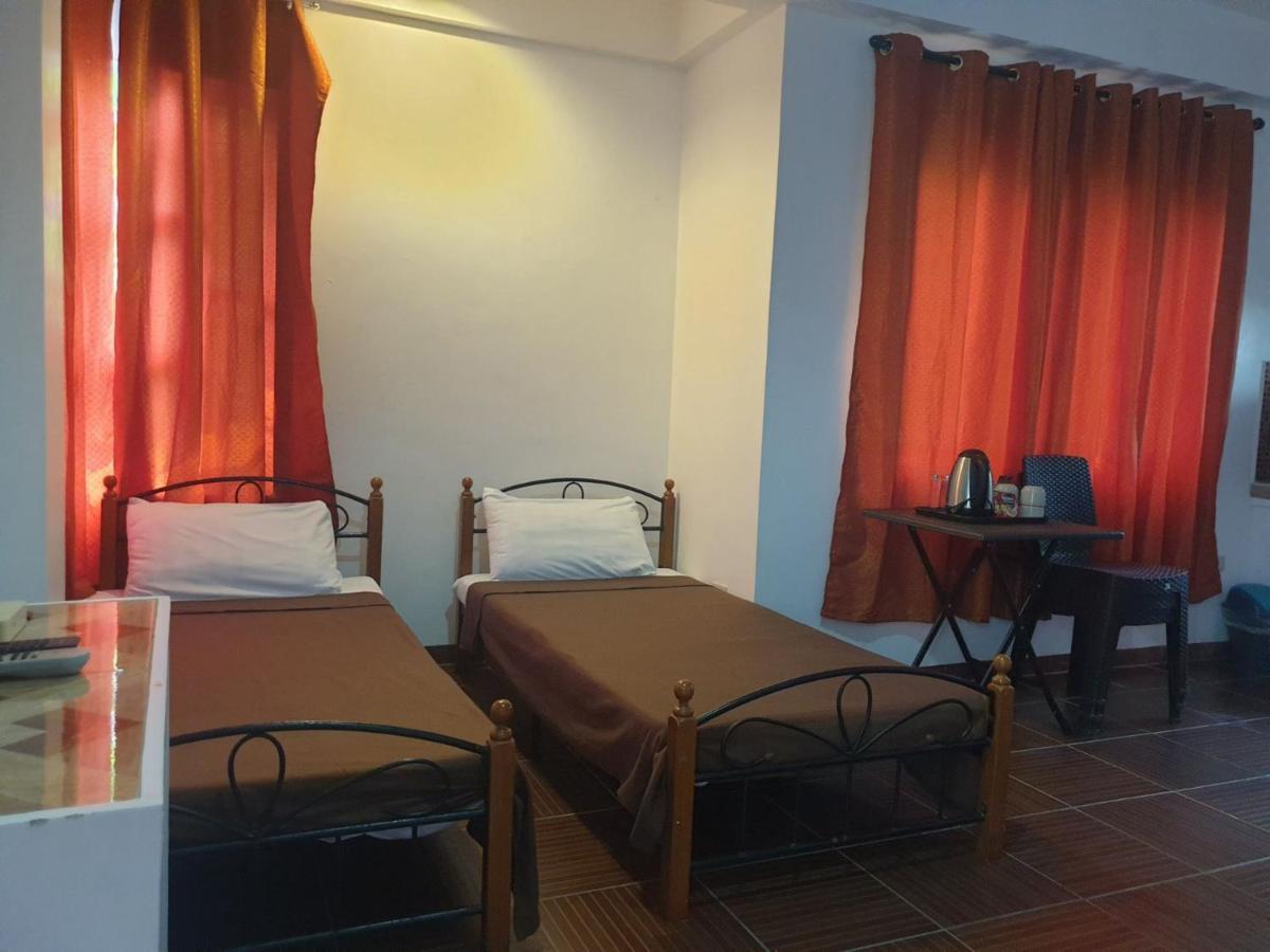 Palhi Resort Caticlan Exterior photo
